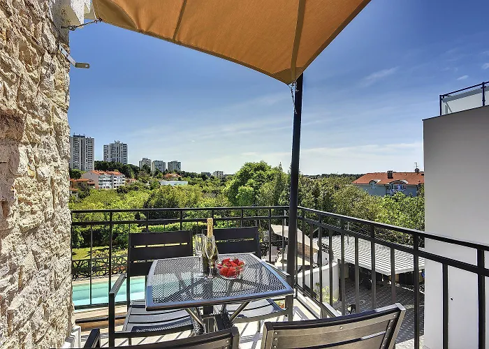 Lejlighed Nur 200 Meter Zum Mit Salzwasserpool, Fahrraeder, Sonnenterrasse Pula